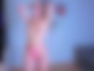 EmilyLion7's Live Sex Cam Show