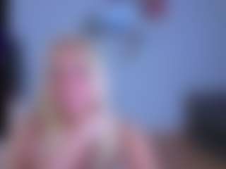 EmilyLion7's Live Sex Cam Show