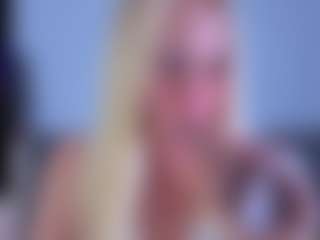 EmilyLion7's Live Sex Cam Show