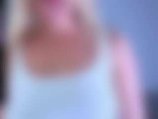 EmilyLion7's Live Sex Cam Show