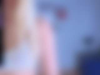 Live cam show with EmilyLion7 - Normal on Soda Cam
