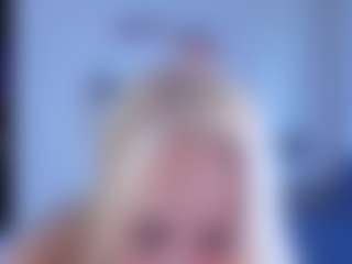 EmilyLion7's Live Sex Cam Show