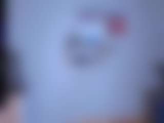 Live cam show with EmilyLion7 - Blonde Hair Shaved Pussy on Uber Horny