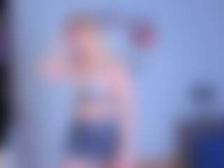 Live cam show with EmilyLion7 - Full Nudity on Free Soda