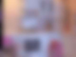 EmilyLion7's Live Sex Cam Show