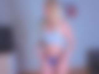 EmilyLion7's Live Sex Cam Show