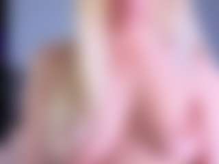 EmilyLion7's Live Sex Cam Show