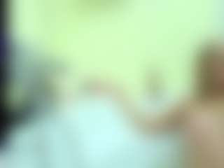 Live cam show with EmilyLion7 - Handjob on Camsoda