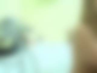 Live cam show with EmilyLion7 - Blonde Hair on Camsoda