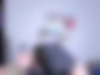 Live cam show with EmilyLion7 - Thin on xxxlivecams.org