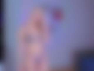 EmilyLion7's Live Sex Cam Show