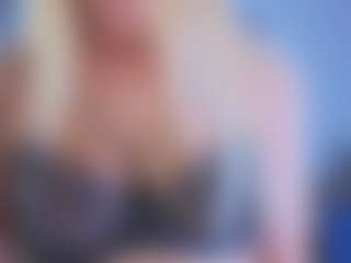 Live cam show with EmilyLion7 - Sexy on sexylive.show