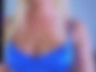 Live cam show with EmilyLion7 - Average on Camsoda