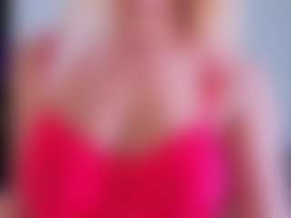Live cam show with EmilyLion7 - Full Nudity on slutload