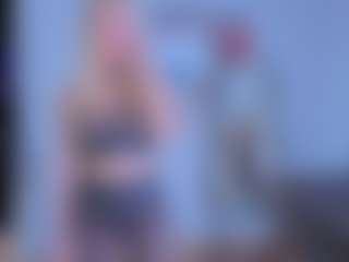 EmilyLion7's Live Sex Cam Show