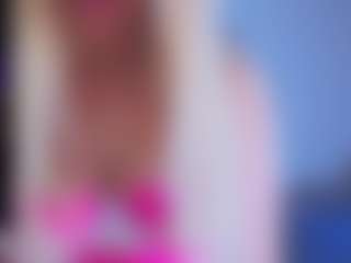 EmilyLion7's Live Sex Cam Show