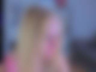 Live-Cam-Show mit EmilyLion7 - Fingering auf Camsoda