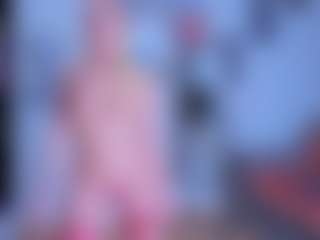 EmilyLion7's Live Sex Cam Show