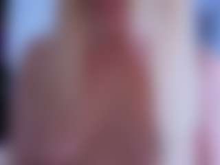 EmilyLion7's Live Sex Cam Show