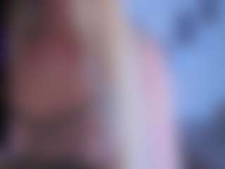EmilyLion7's Live Sex Cam Show