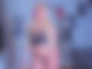 EmilyLion7's Live Sex Cam Show