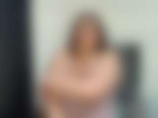 Live cam show with isabellaagarcia - Blonde Hair MILF on livesuperchat.net