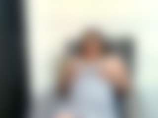 Live cam show with isabellaagarcia - Middle Aged on Fling VIP Chat