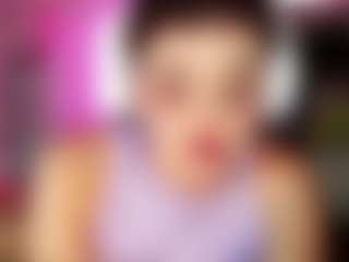 Live cam show with Valentinna Dz - Black Hair on Sweet Sext