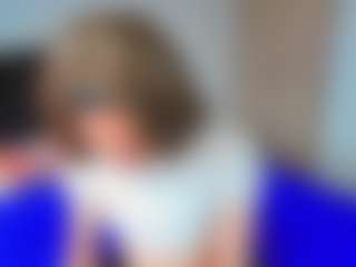 Live cam show with AishaSofia - Small Tits on Mixed Magazine Live