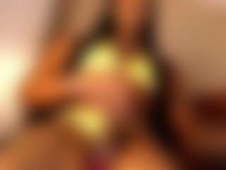 lauraabonnet's Live Sex Cam Show