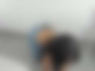 Live cam show with riiby - Spanking on xfollow cams