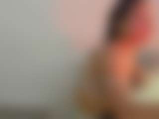 Live cam show with riiby - Brown Hair on Fit Hotties