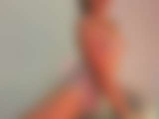 Live cam show with riiby - Body Massage on sexylivex.com
