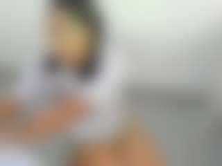 Live cam show with riiby - Naked on PervPlay.com
