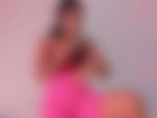 Live cam show with riiby - Brown Eyes on Uber Horny