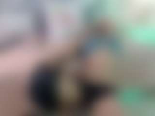 Live cam show with riiby - BBW on SmokeAndPoke