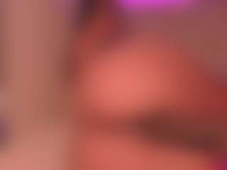 Live cam show with Danithacutie - Polynesian on Camsoda