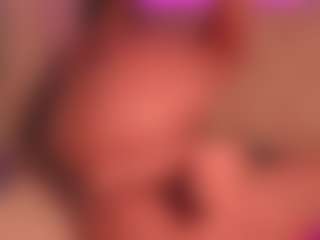 Live cam show with Danithacutie - Lingerie on Camsoda
