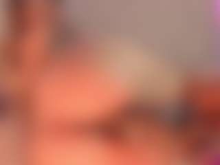 Live cam show with Danithacutie - Erotic Dance on Camsoda