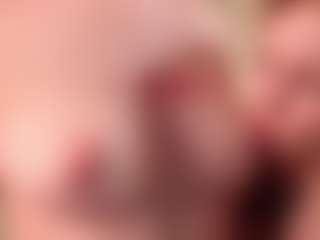 Live cam show with LoritaArzt - Upskirt on xxxlivecams.org