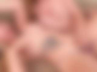Live cam show with LoritaArzt - Upskirt on sexylive.show
