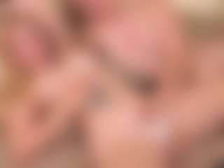 LoritaArzt's Live Sex Cam Show