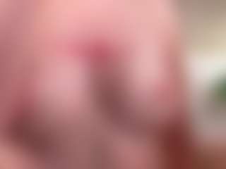 Live cam show with LoritaArzt - Orgasm on Gym Cam Girls