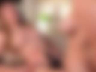 Live cam show with LoritaArzt - Flashing on Cam Slut