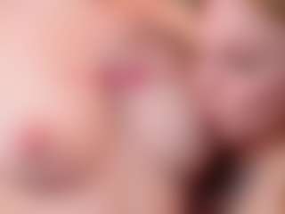 Live cam show with LoritaArzt - Tease on Camsoda