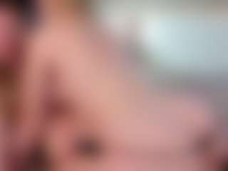 Live cam show with LoritaArzt - Gray Eyes on eurowanks.com