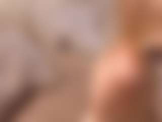 Live cam show with LoritaArzt - Gray Eyes on Camsoda