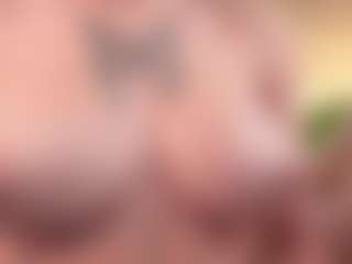LoritaArzt's Live Sex Cam Show