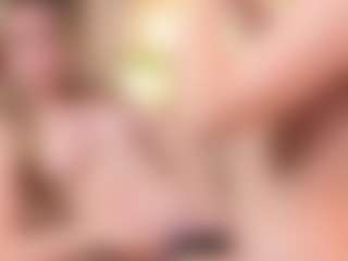Live cam show with LoritaArzt - No Smoking on Camsoda