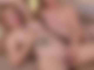LoritaArzt's Live Sex Cam Show